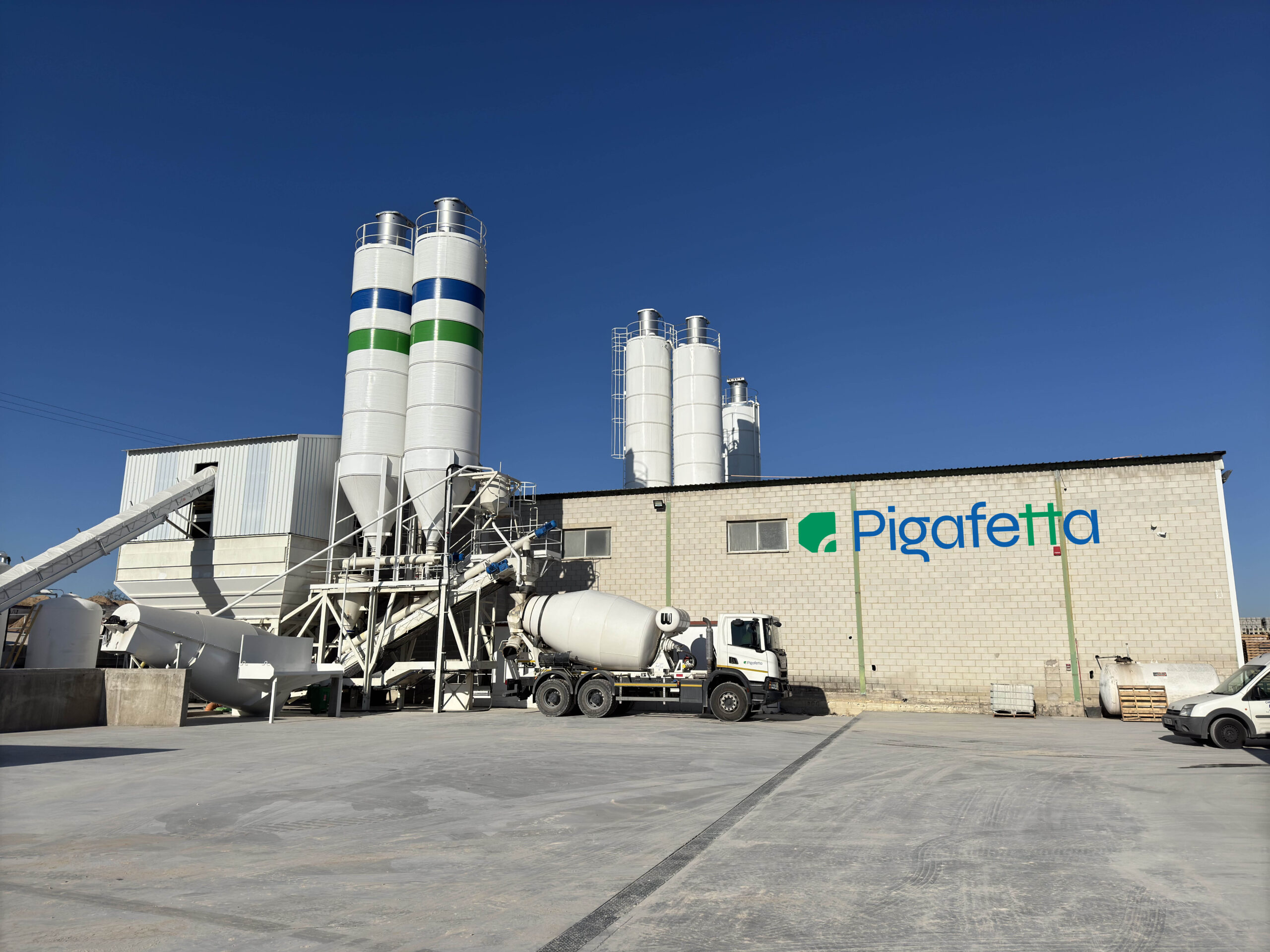 Historia Pigafetta Coria del Río